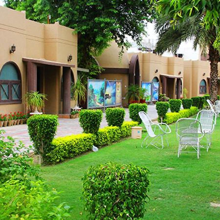 La-Taska Motel Bahawalpur Exteriér fotografie