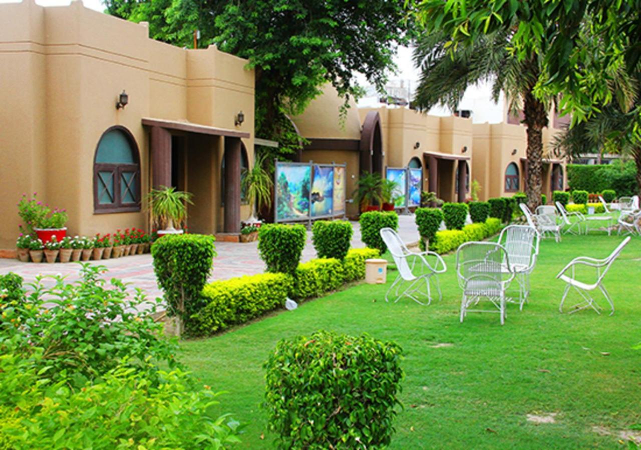 La-Taska Motel Bahawalpur Exteriér fotografie